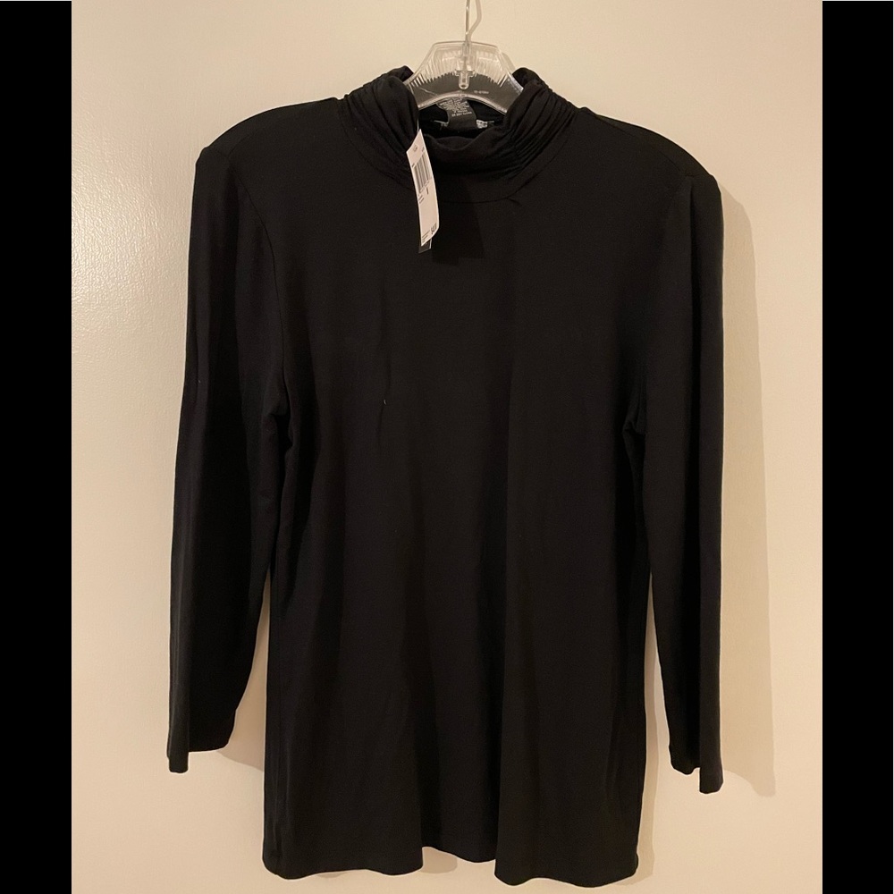 Chelsea&Theodore (MED)Black Mock Turtleneck w/Ruching Detail.NWT.Wardrobe Basics